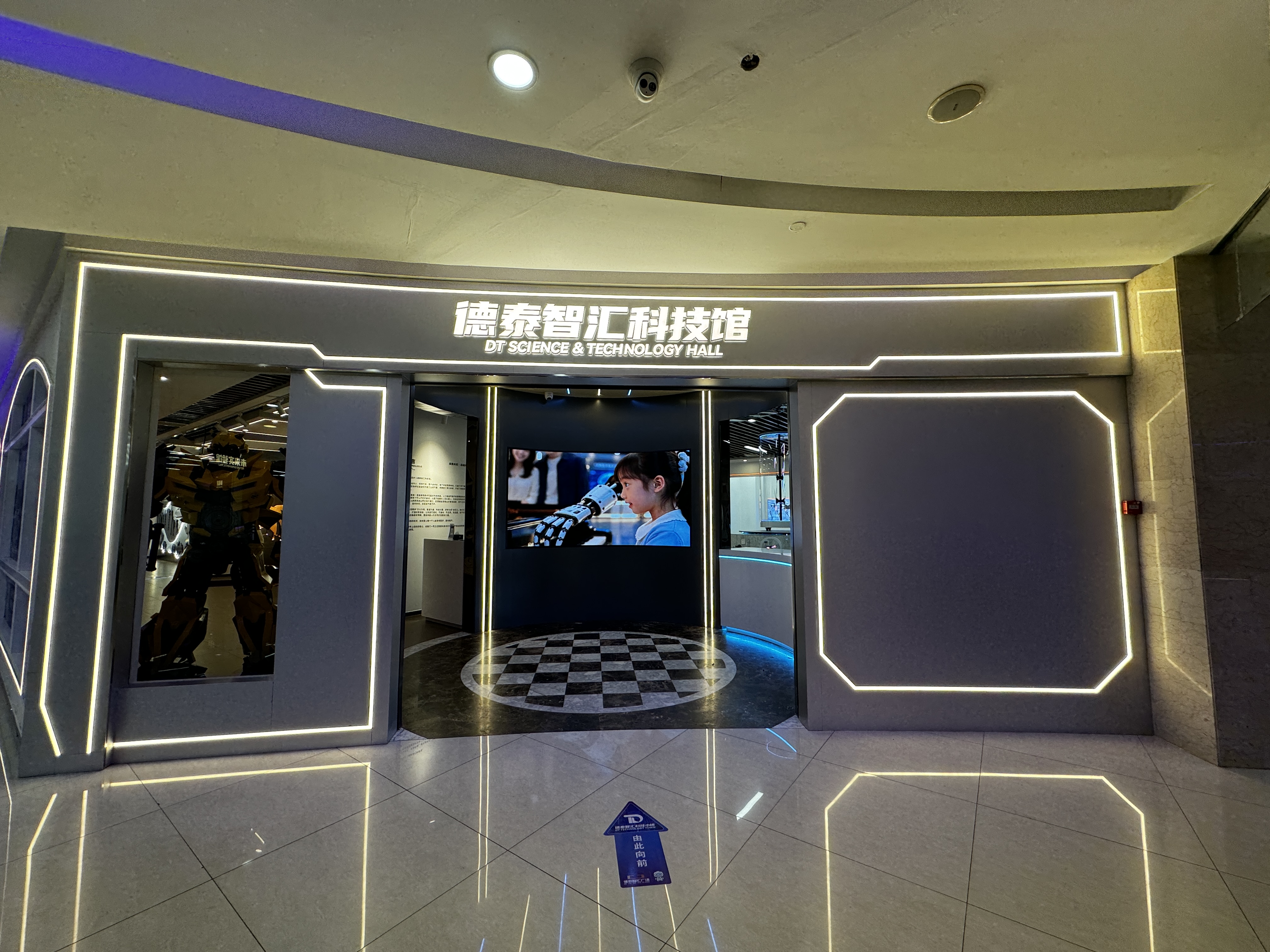 b7d72057-5cdf-4605-a18b-d606495763bb.jpg