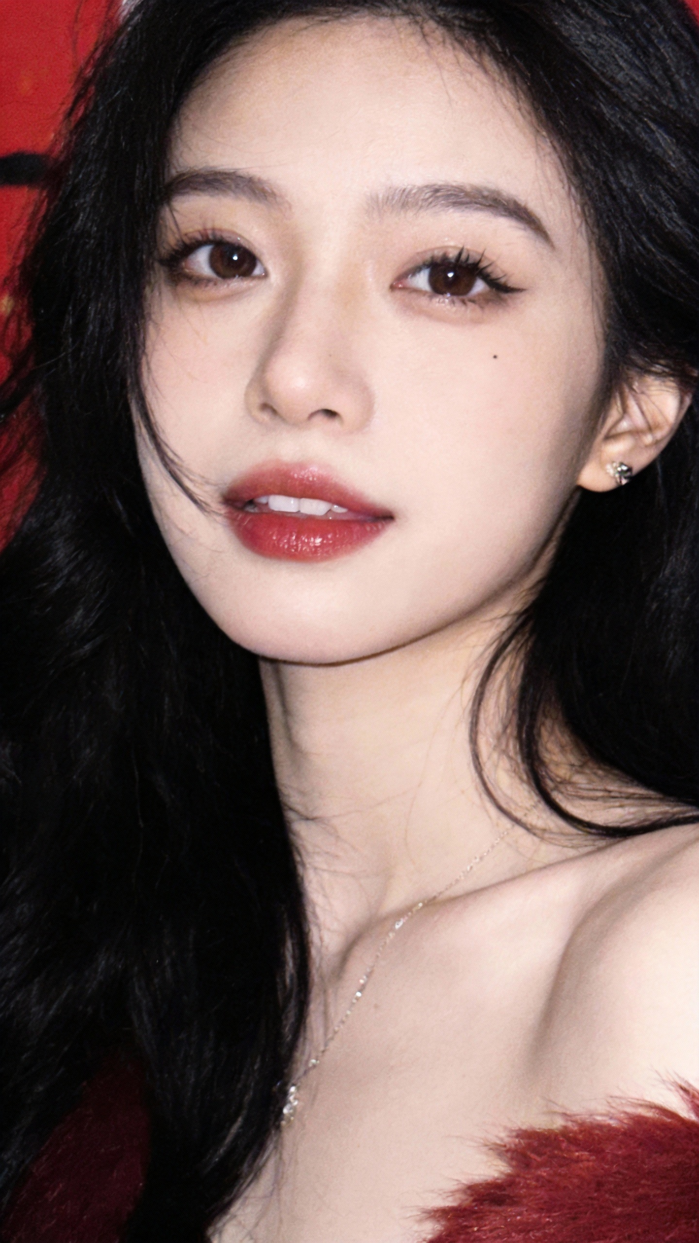 AI国风美女写真 - 现代复古人像海报